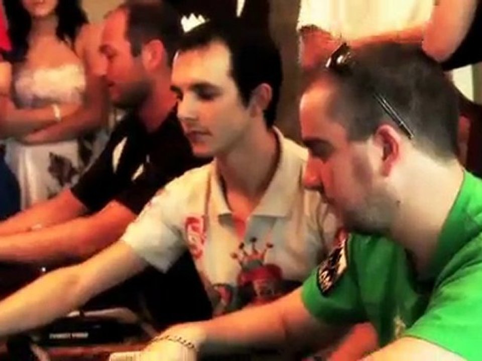 EVEREST LIVE IN VEGAS "Barbecue pour les qualifiés" - Episod