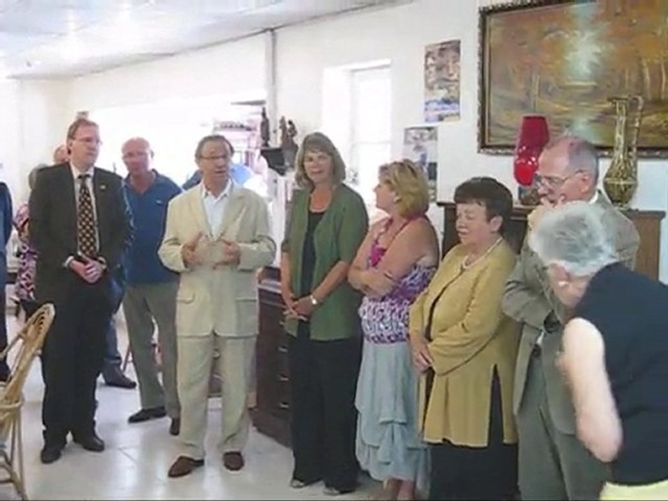 Inauguration de "La boutique Solidaire" avec les élus