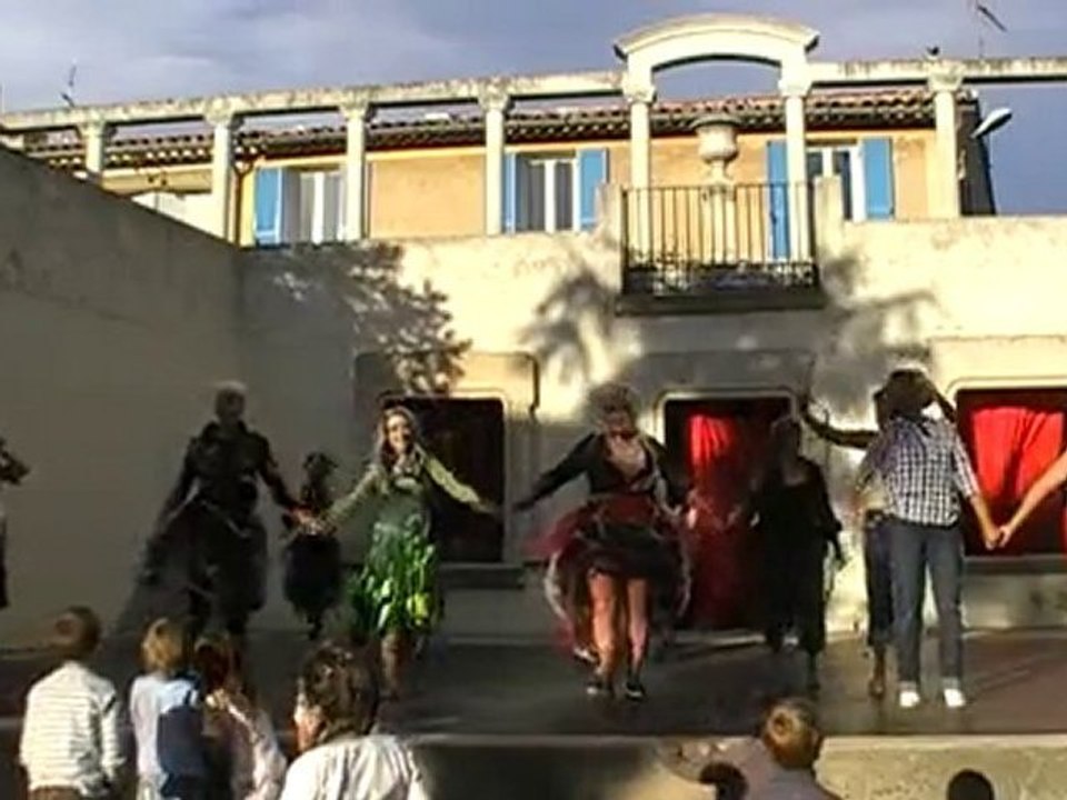 DANSE A LE VAL THRILLER DE MICHAEL JACKSON