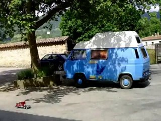 Walkera Lama 400D - sur la place du village