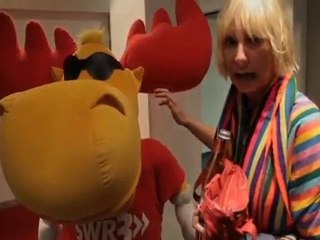 Sia - Be Good To Me (Behind The Scenes In Germany)