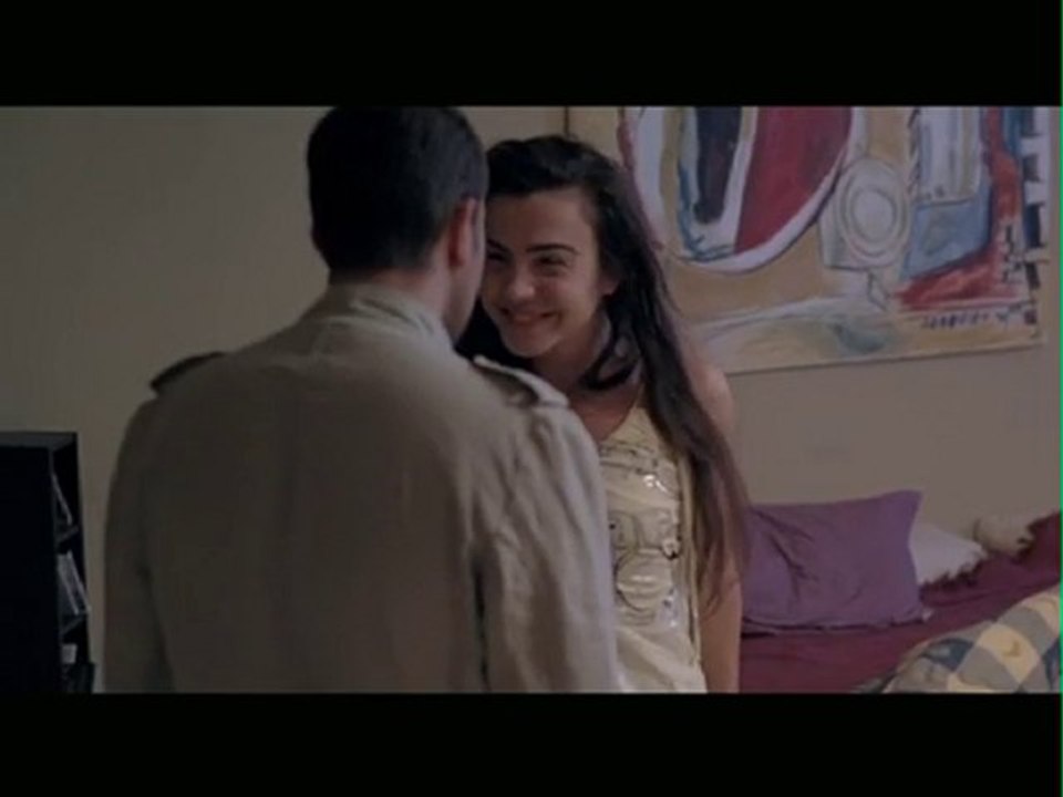 8 am [trailer]