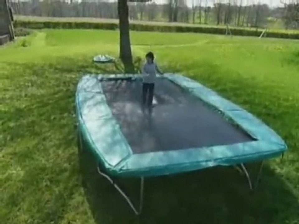 Trampoline France Trampoline : il a de quoi surprendre !