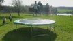 Trampoline France Trampoline : Salto sur un trampoline