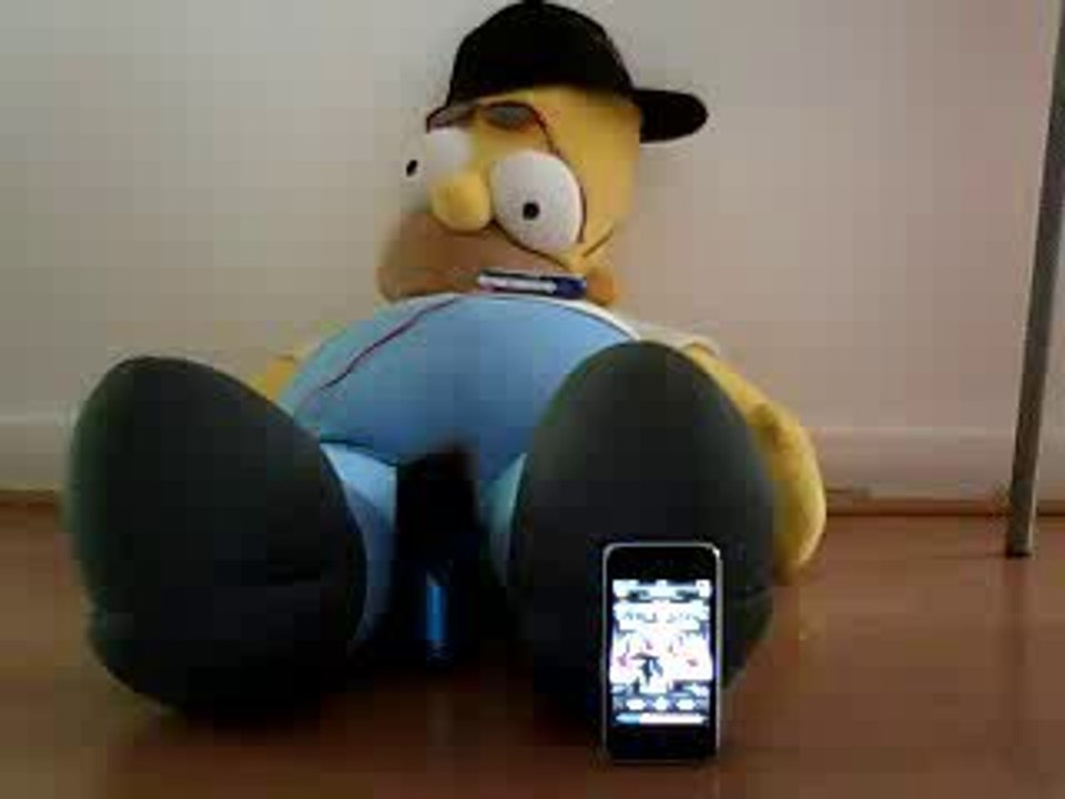 homer simpson  deguiser en rapeur (mickaël youn) ecoute wati