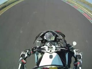 Mettet 08 juillet 2010 caméra casque trop basse.pds.avi