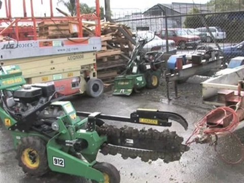 Ladders Melbourne South East Clayton Aussie Equipment ...