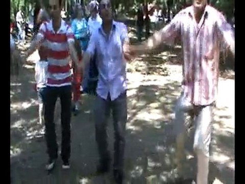 bertalılar pikniği 2010 davul-zurna ile horon-4