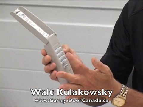 Garage Door Remote|Questions Garage Door Remote|Hamilton|Nia