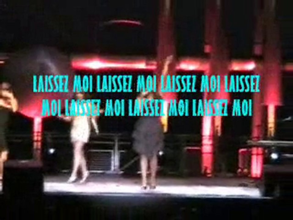 LAISSEZ MOI by Katia DORIS