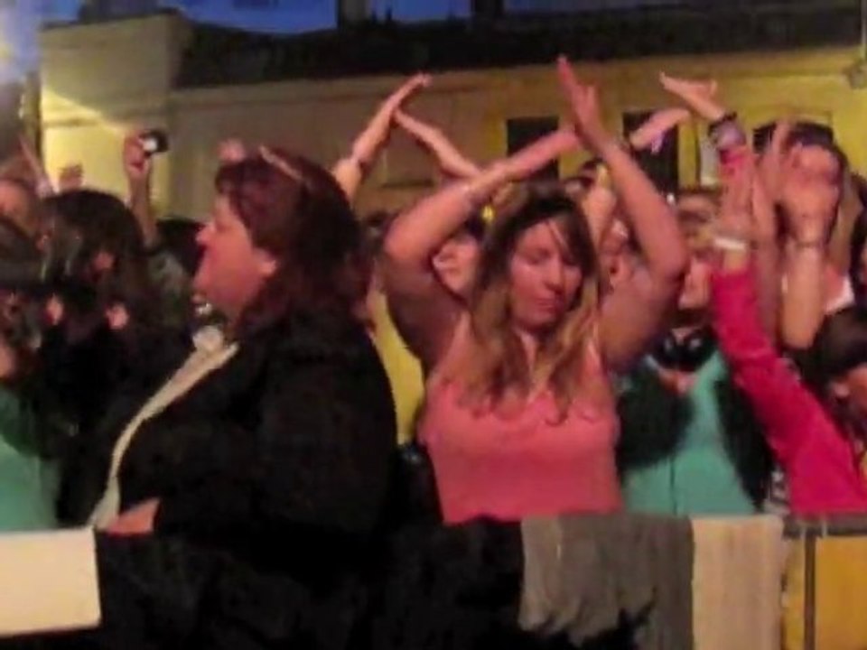 Raismes : Une flash mob pour Quentin Mosimann !