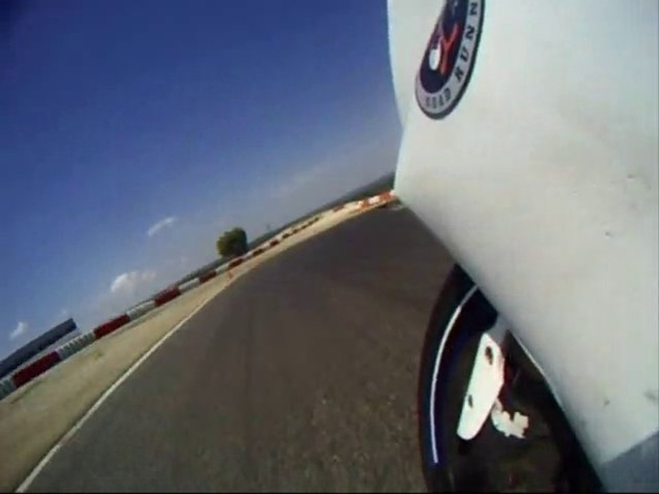 ledenon avec l'aspi racing