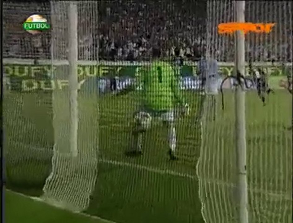 Beşiktaş 3 - Vikingur 0   2. Gol Nihat