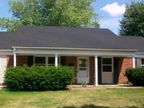 Homes for Sale - 223 Compton Ln - Schaumburg, IL 60194 - Col