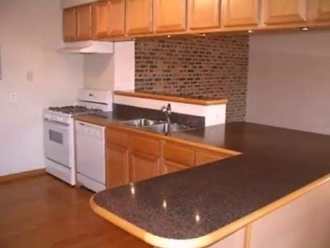 Homes for Sale - 900 E 62nd St Apt 2E - Chicago, IL 60637 -