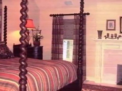 Homes for Sale - 334 E Woodland Rd - Lake Bluff, IL 60044 -