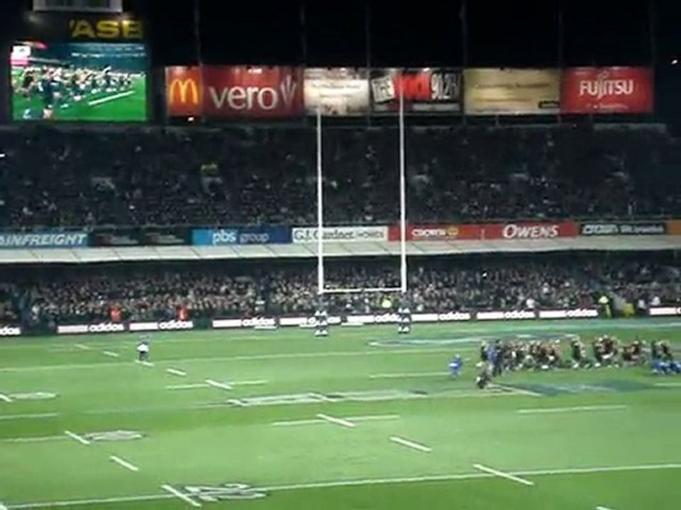 HAKA Eden Park Test Match Springbok vs Qll Blacks 10/07/2010