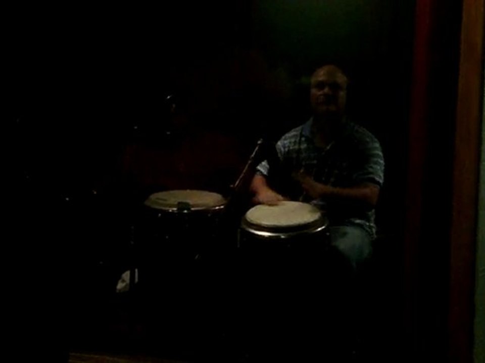 A PIE JOHANS CERVERA EN ESTUDIO (SESION CONGA)