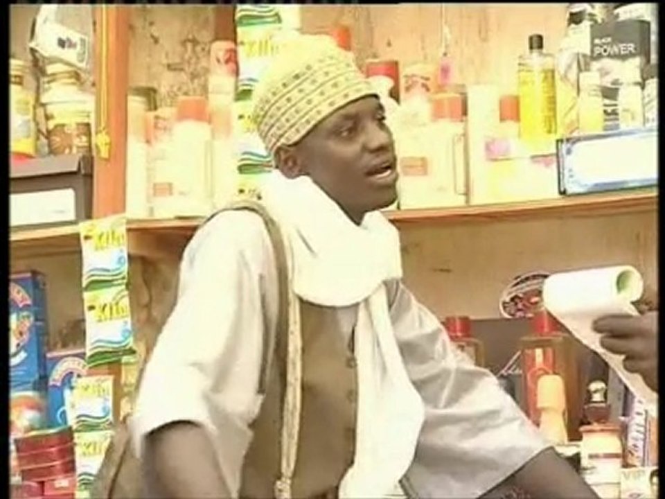 ALHADJI TAWWA et le reporter télé DU 10/07/10 TCHADONLINE.TV