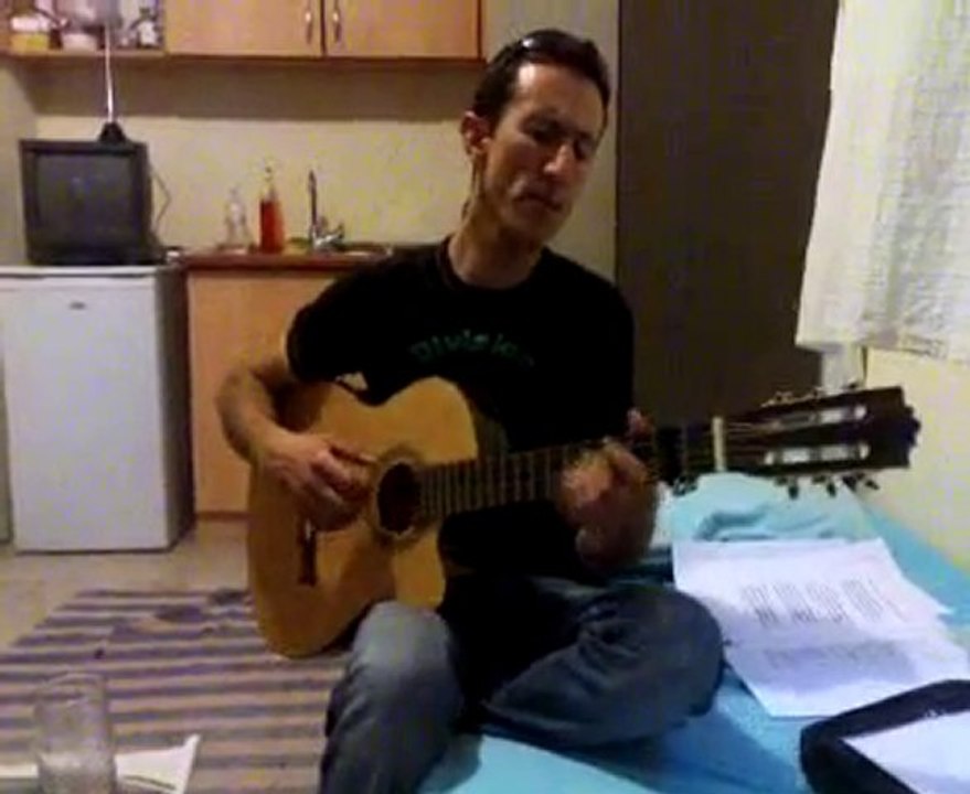 Gitarist mutlu-söyleyemedim