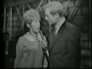 Dixie Cups - Hollywood A Go Go