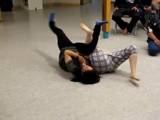 Leg wrestling
