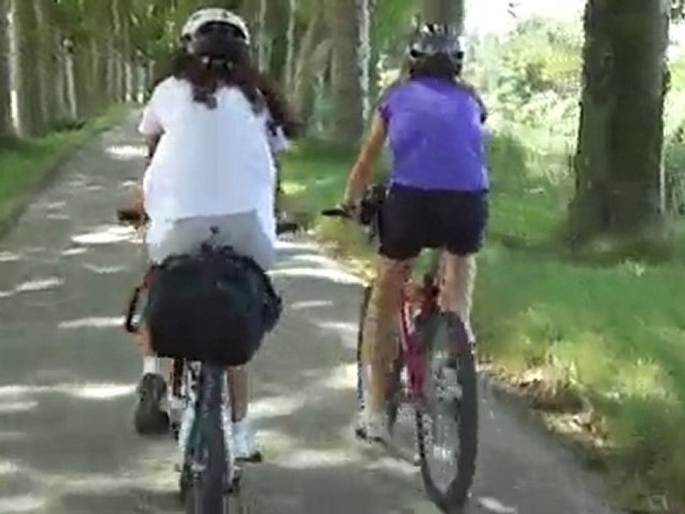 La jeunesse sur le canal