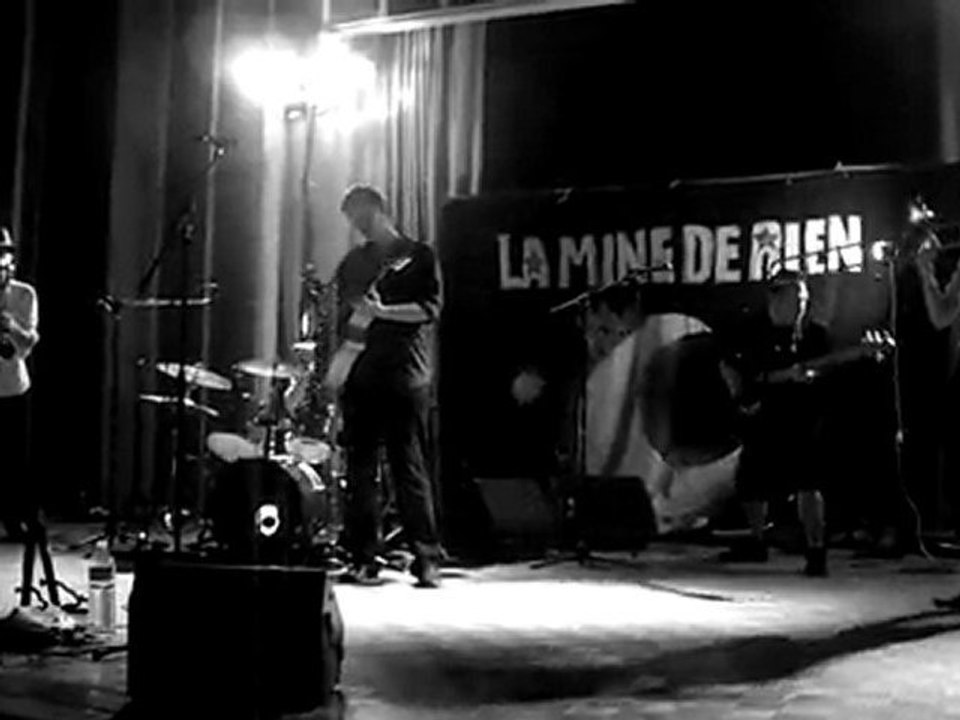 Le monde ne tourne pas rond, mine de rien...