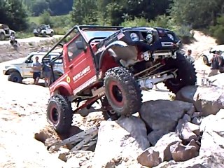 ROCKCRAWLING ZUK DAY'S 2010 CLIP0018