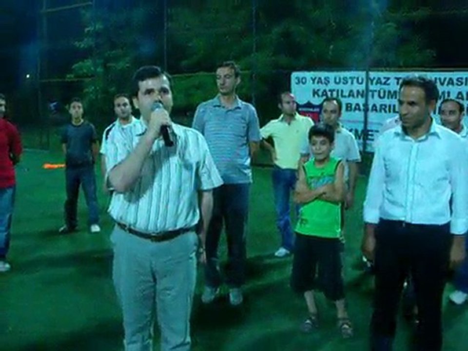 30 Yaş Üstü Halı Saha Turnuvası