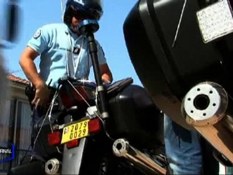 Les gendarmes présents sur les routes avec leurs radars