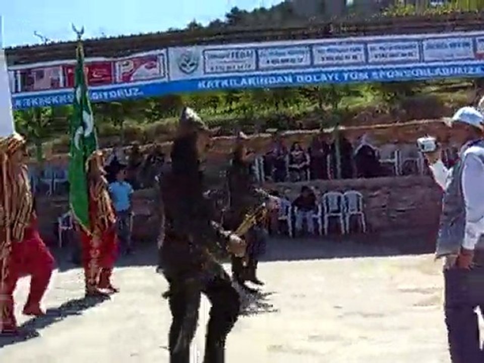 ŞENLİK 2010  MEHTER YÜRYÜSÜ  BEL-DER