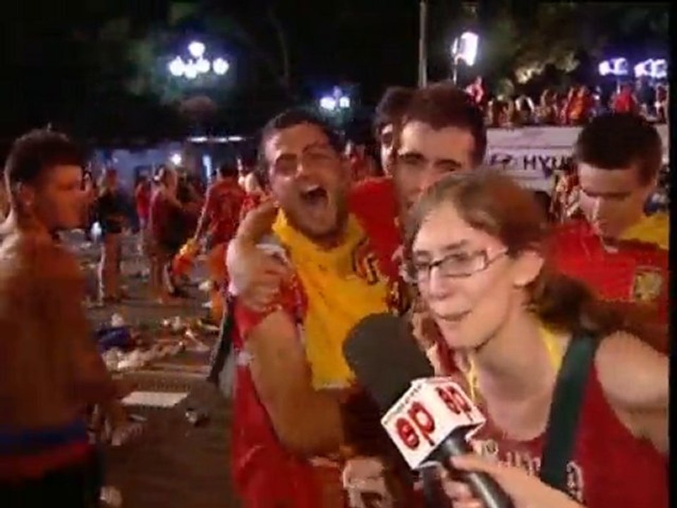 Miles de personas con "La Roja"