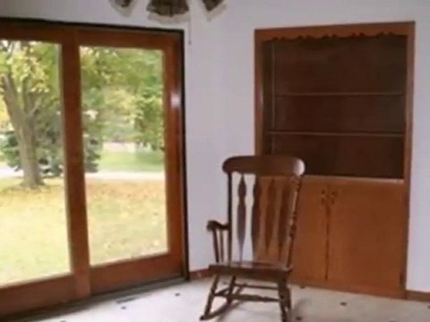 Homes for Sale - 875 Circle Dr - Mayville, WI 53050 - Coldwe