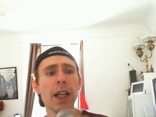 Wiwi égratigne "Robin qui boit"