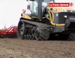 Challenger MT 800C: deux chenilles à l’assaut des champs