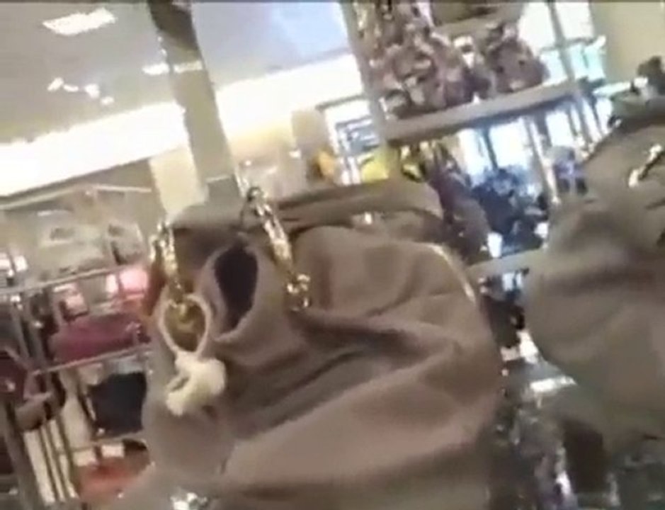 Check Me Out Dropping My Cards…