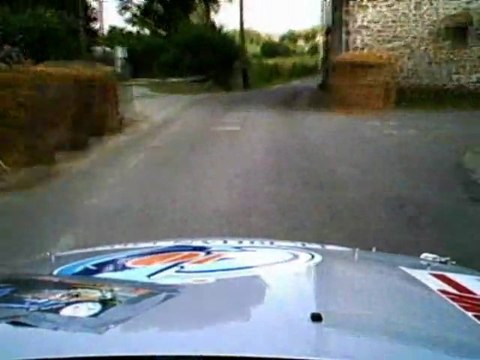 Rallye de Saint Sornin 2010 - EMB ES 2