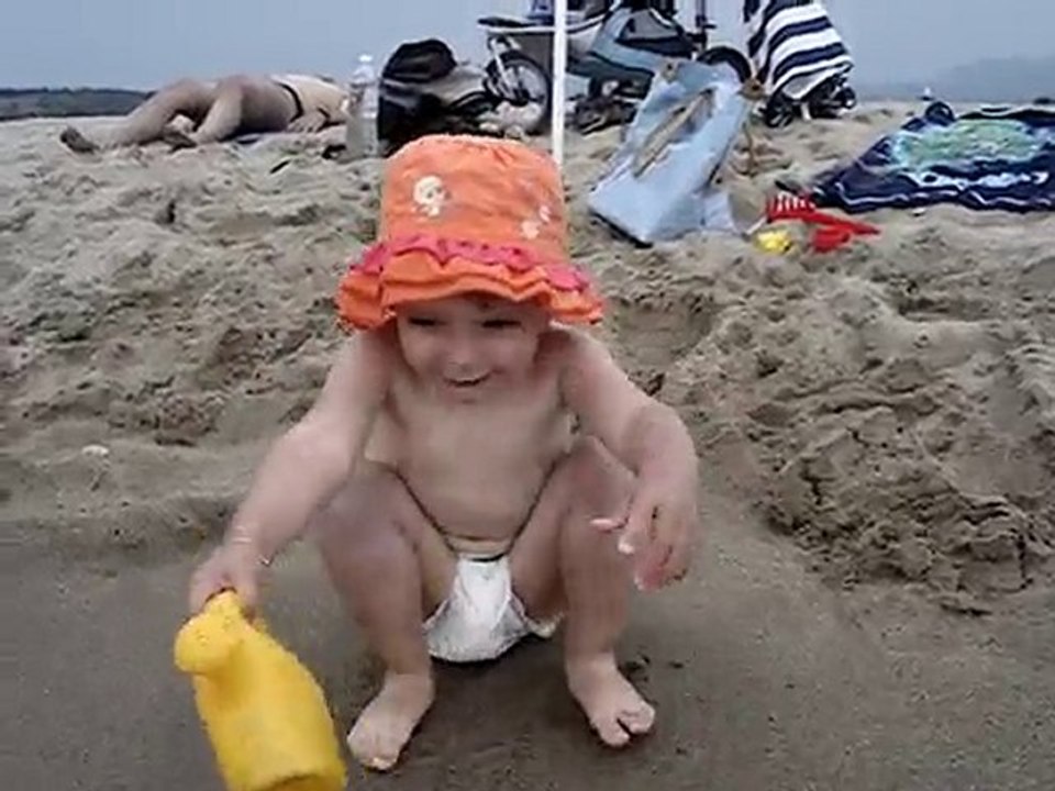 11-07-10 je n'aime pas avoir du sable sur les pieds