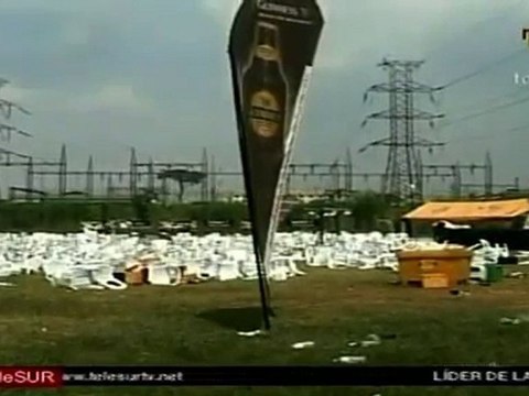 Presidente de Uganda visita zona de ataques en Kampala