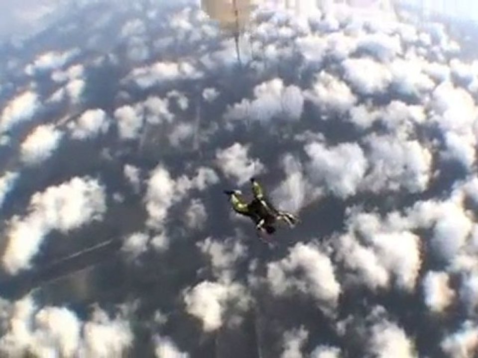 Tandem en parachute pour personnes à mobilité réduite WAFOU