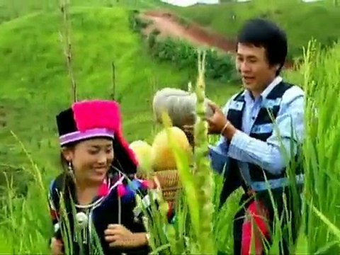 Huab Ci Yaj-Nkauj Hmoob Samneua