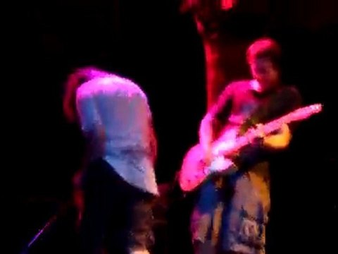 BELKİ ALIŞMAN LAZIM-DUMAN