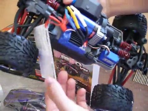 TRAXXAS E REVO VXL KUTUDAN ÇIKIŞI BU VIDEOMM ANILA