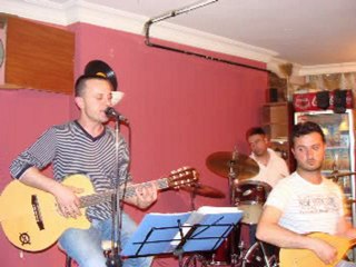 murat akkaya sahilde video