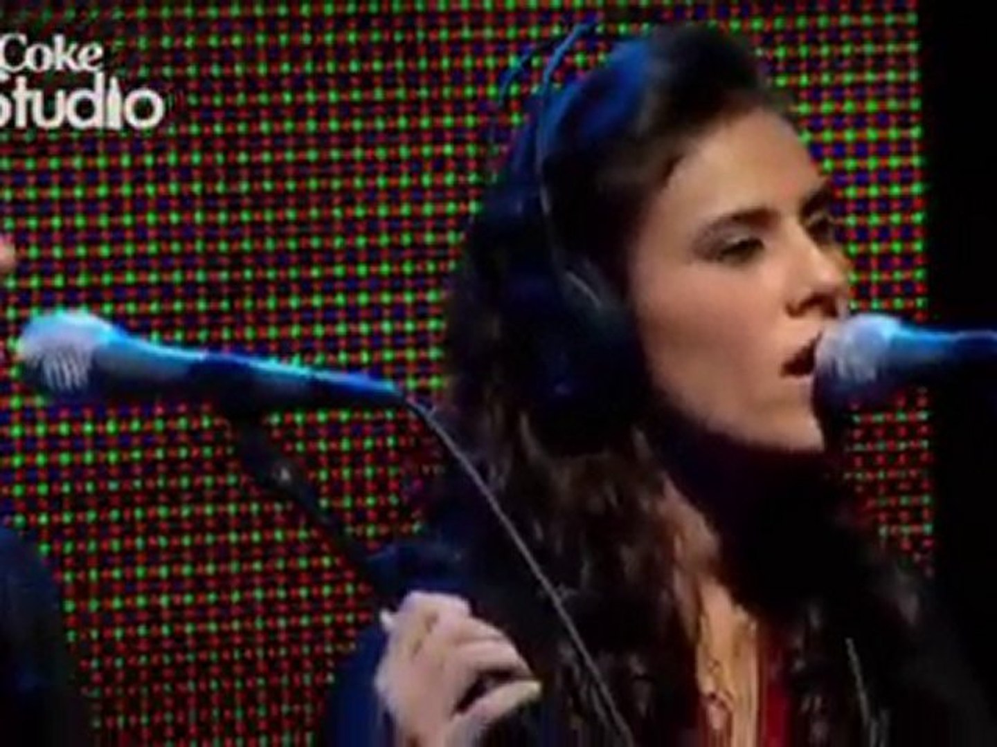 ⁣Alif allah chambe di bootu-Coke studio