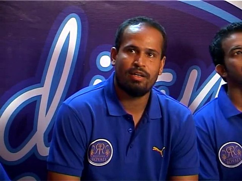 Cricketer at Indian Idal TV Show