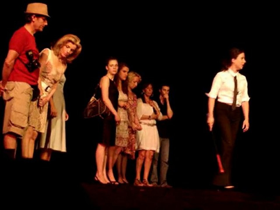 Christelle Faveraux au Theatre du grand gymnase