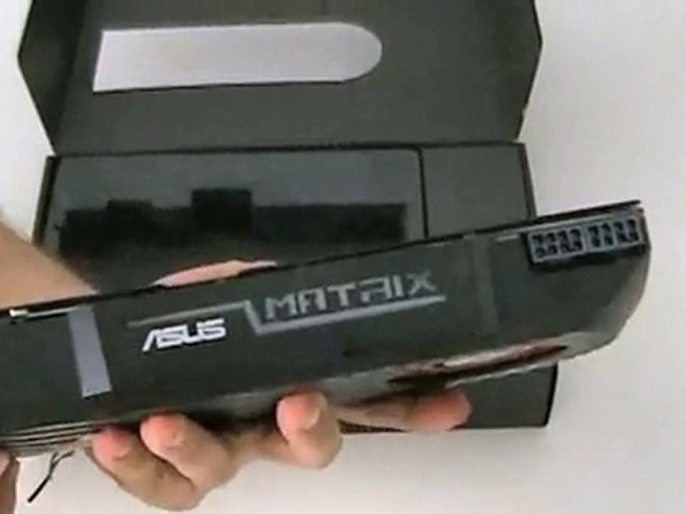 Review ASUS MATRIX 5870 Platinum - Portal Tecnologico