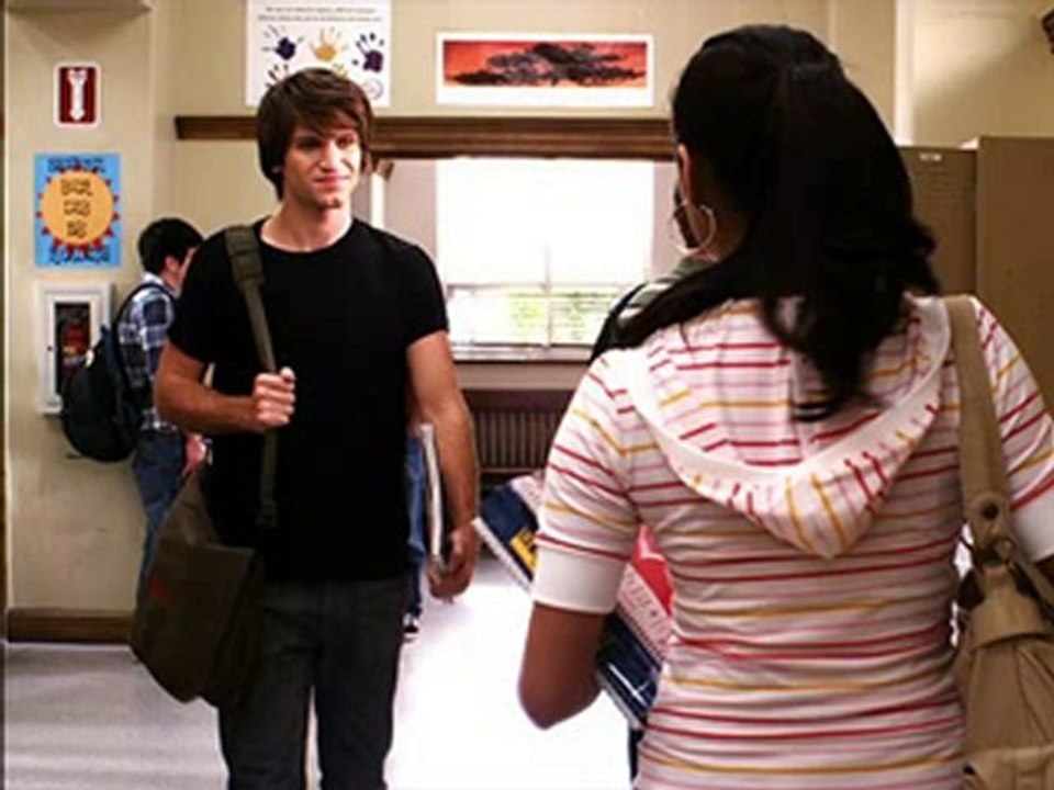 Pretty Little Liars 1x6  There's No Place Like Homecoming